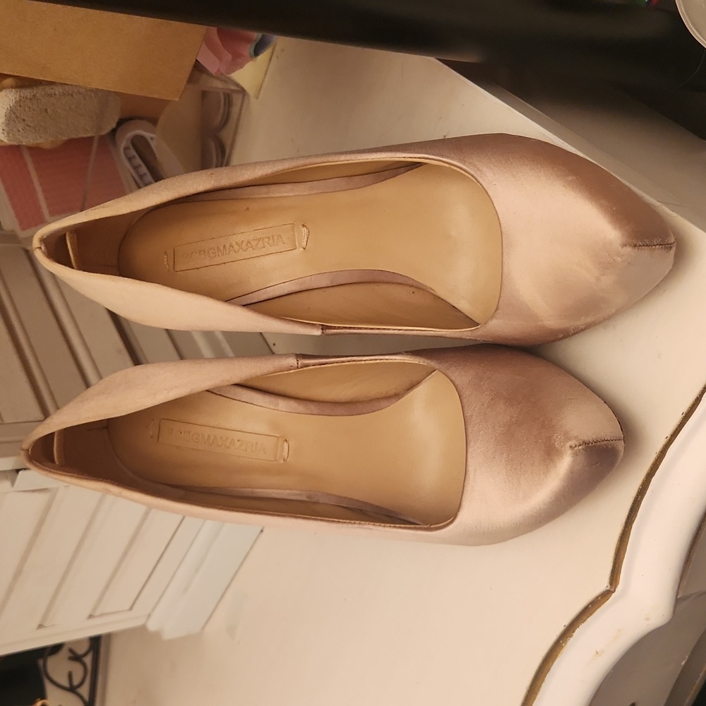 Bcbgmaxazria heels